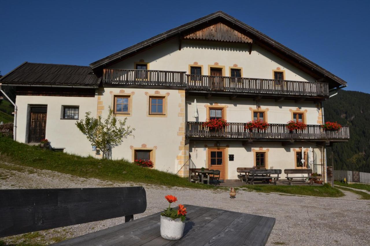 Gostnerhof Apartamento Dobbiaco Exterior foto