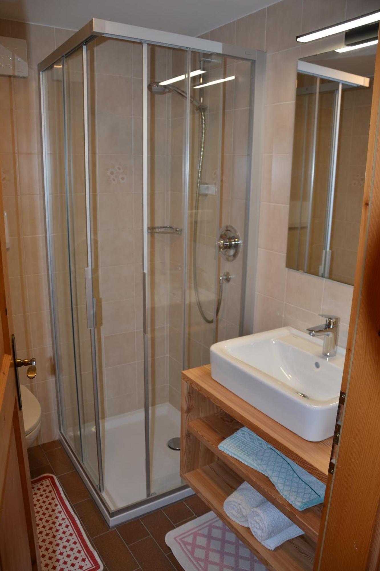 Gostnerhof Apartamento Dobbiaco Quarto foto